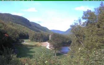 Imagen de vista previa de la cámara web Cape Breton - Golf Course